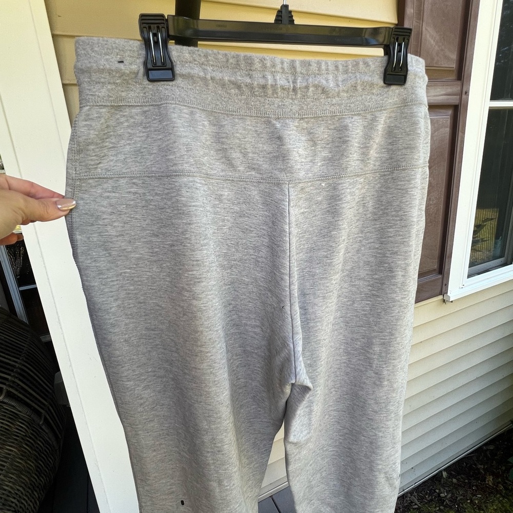 Nike Tech Fleece Joggers L - Picture 7 of 7